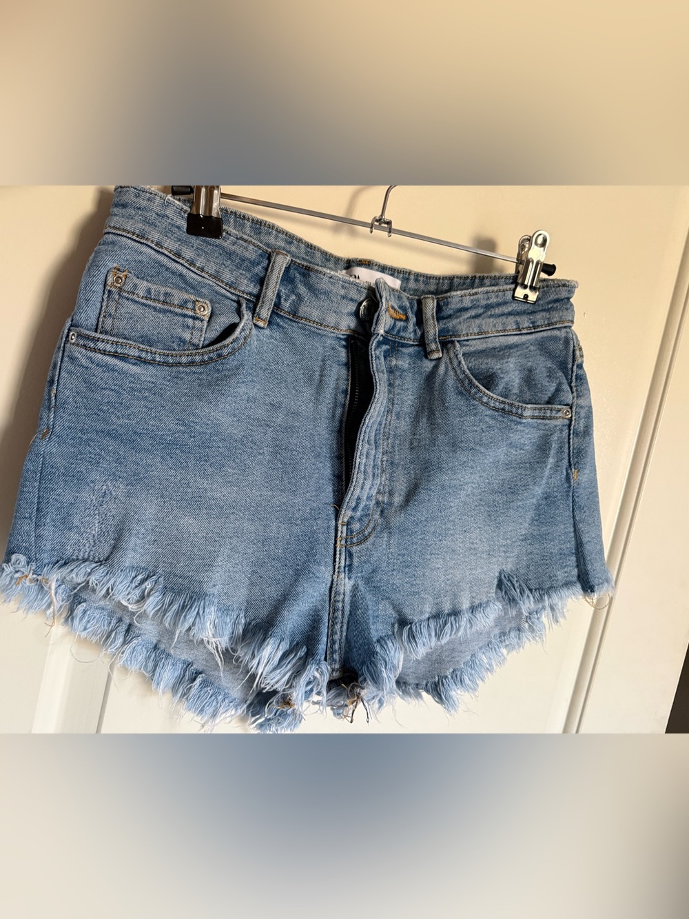 ZARA Frayed Hem Light Blue Denim High-Rise Women’s Shorts
